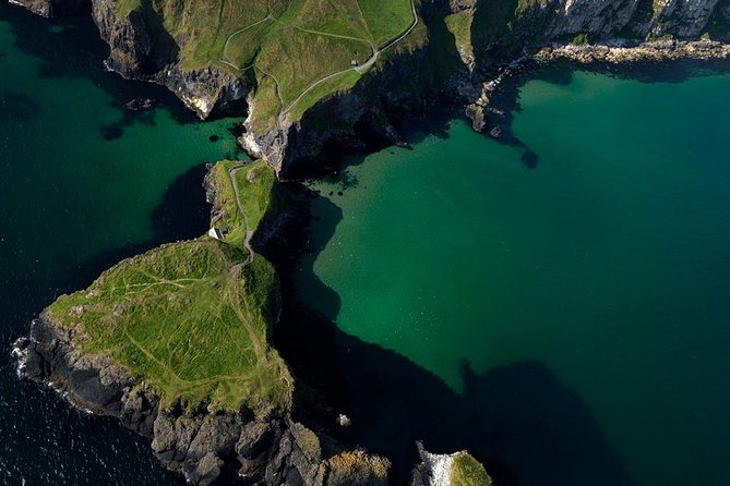 2-Day Northern Ireland Tour from Dublin Including Belfast and Giants Causeway - The 7:50 am Dublin departure