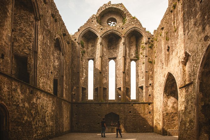 3-Day Dingle, Killarney and the Wild Atlantic Way Small-Group Tour from Dublin - What the mini-coach changes