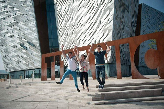 4-Day Guided Tour to Discover Ireland and Dublin - Day one: Cliffs of Moher, the Burren, and Galway