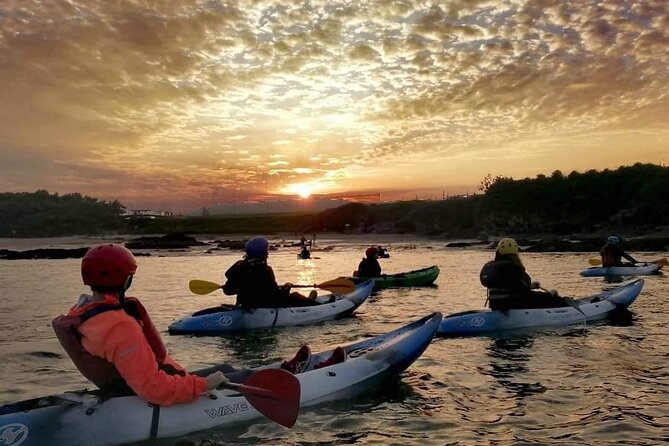 7 Arches Kayak Tour - Paddling out from Portsalon on the Fanad coast