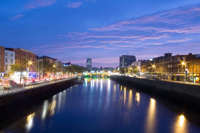 90 Minute Dublin Walking tour and Sightseeing tips - O’Connell Street and the General Post Office