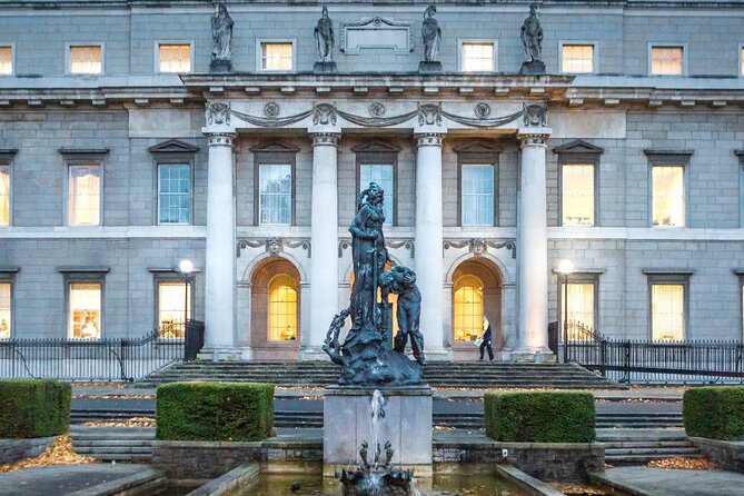 A Self Guided Walking Tour of Dublin's Docklands - Key points about the Dublin Docklands walk