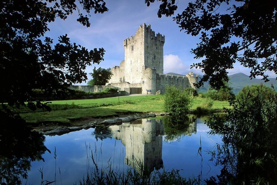 Best of Ireland 6-Day Backpackers Economy Tour - Why this six-day route works