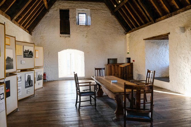 Blarney, Rock of Cashel & Cahir Castles Day Tour From Dublin - What the coach ride adds, and what it costs