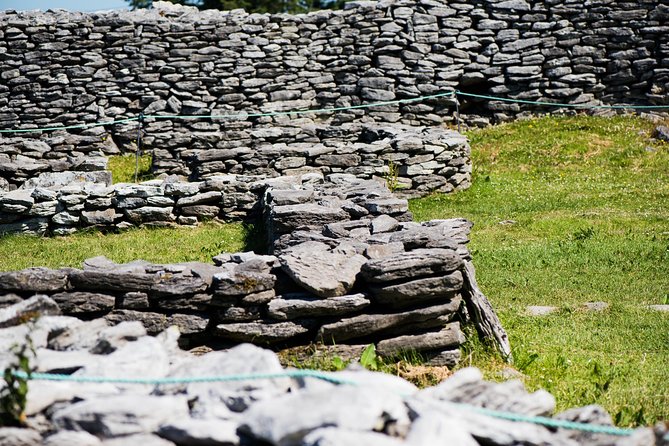 Caherconnell Fort & Sheepdog Demonstrations - How long to allow and what to bring