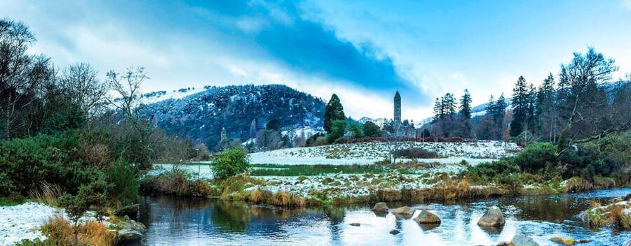 (Christmas Morning) Glendalough Half Day Tour from Dublin - The drive from Dublin into County Wicklow