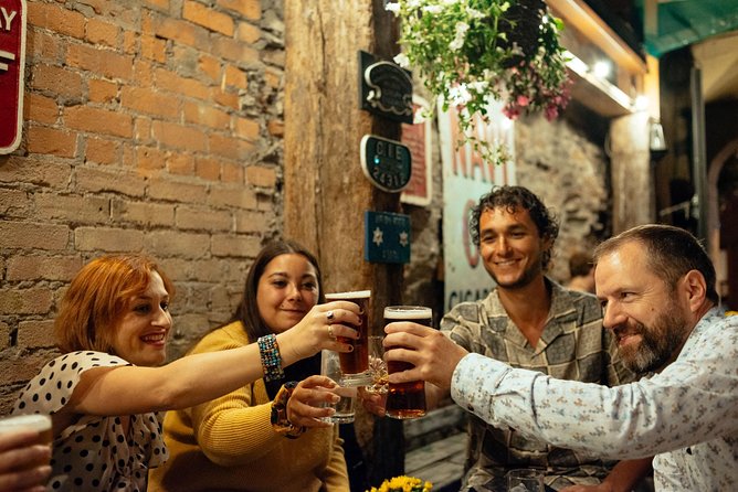 Classic Irish Pubs Private Tour of Dublin: Live Music, Beer and Nightlife - Why a private Dublin pub walk can be worth the price