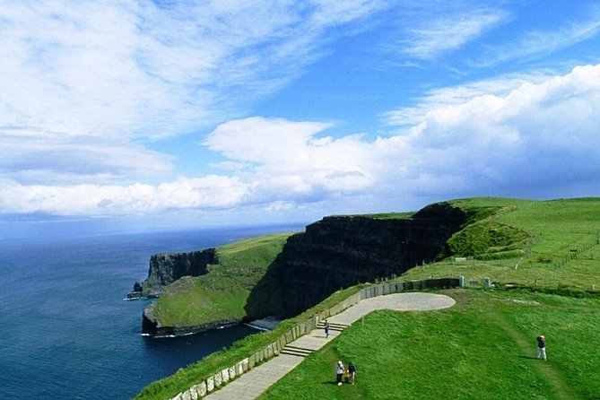 Cliffs of Moher, Aran Island & Burren tour from Galway. Guided. - The Burren drive from Galway to Doolin