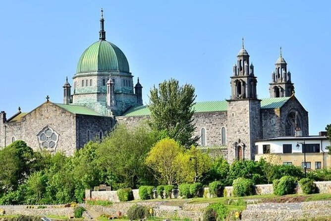 Connemara and Galway Private Chauffeur 2 Days Tour from Dublin - Cong and the world of The Quiet Man