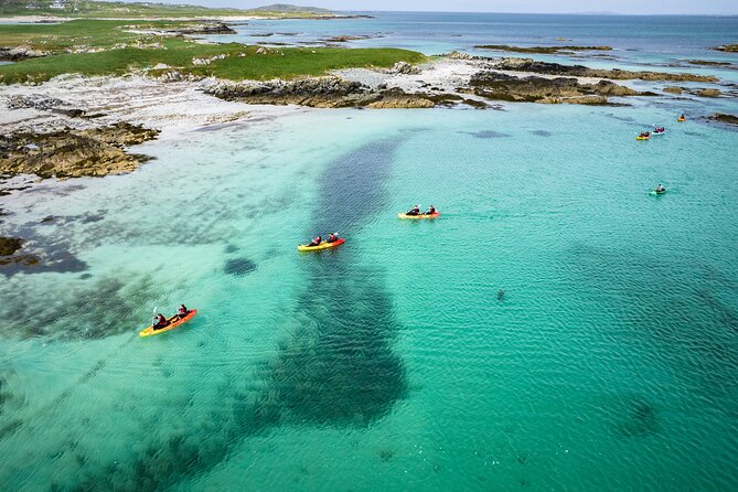 Connemara Coastal kayaking - Following the shoreline from Bundouglas Beach