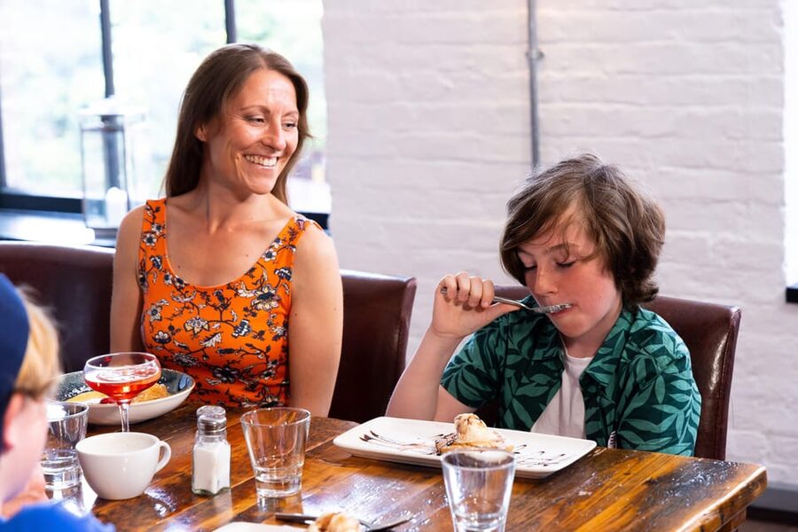 Cork: Hysterical Histories, Comedic Dinner Theater Show - What the itinerary feels like from start to finish
