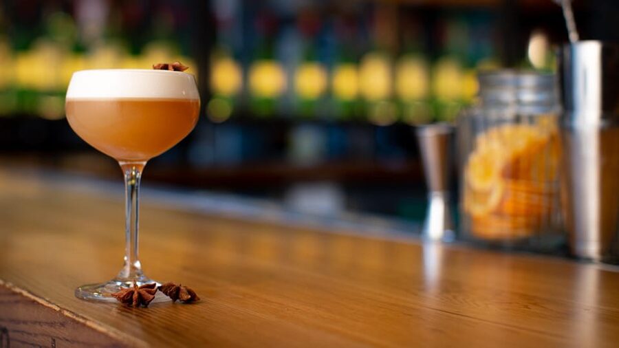 Cork: Jameson Cocktail Making Class at Midleton Distillery - Should you book the Midleton cocktail class?