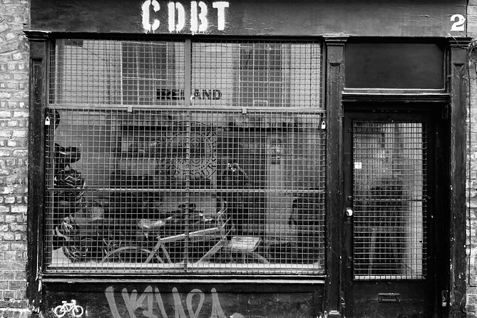 Cycle Dublin - Bike & ebike Tours - Cycling on the left in Dublin traffic