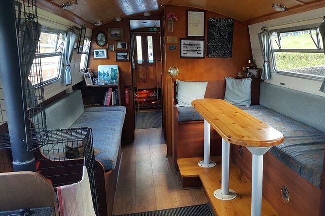 Digby Lock Cruise - Explore Ireland's Historic Grand Canal. - A calm trip through Ireland’s canal country