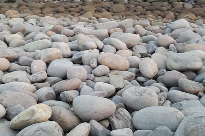 Dingle: Slea Head Drive Tour Full Day - Personal Chauffeur Guide - Dunbeg Fort and Fahan’s beehive huts
