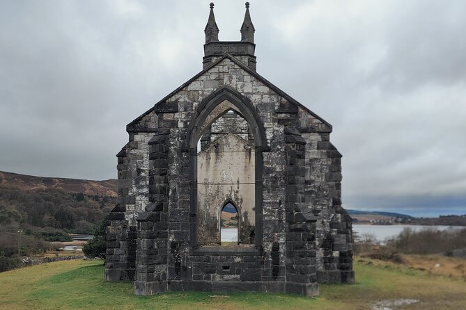 Donegal Electric Bike Tour with Local Guide: Half-Day Adventure - Dunlewey Church and a story of love