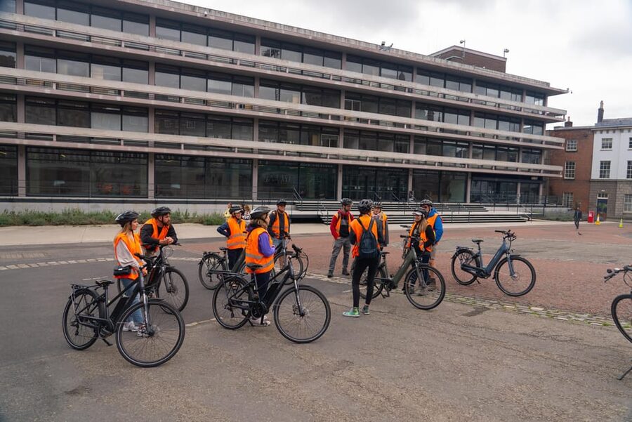 Dublin: Bike & E-Bike Tour with a Local Guide - Key points at a glance