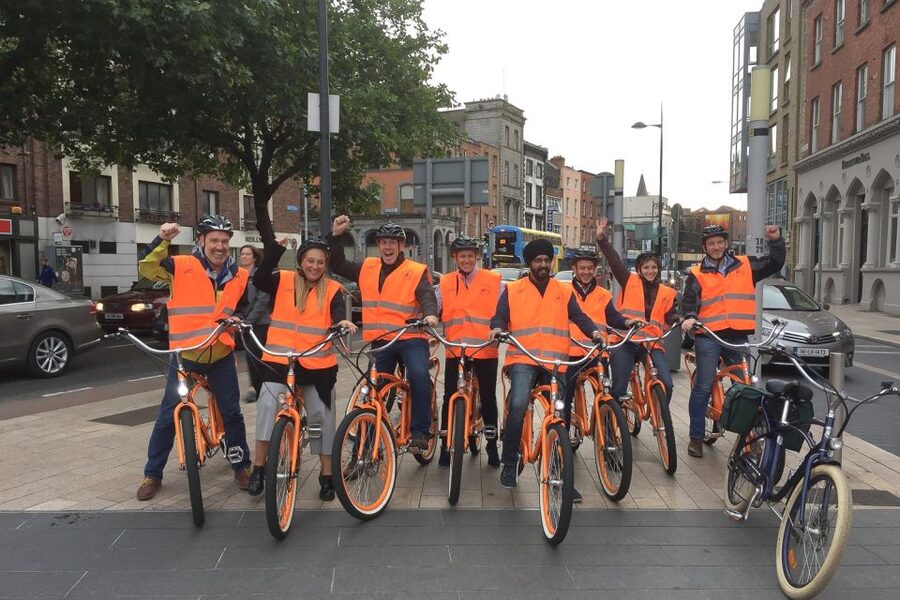 Dublin: Bike & E-Bike Tour with a Local Guide - Why a bicycle is a smart way to see Dublin