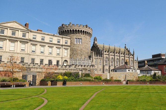 Dublin Book of Kells, Castle and Molly Malone Statue Guided Tour - Who will enjoy this Dublin tour most