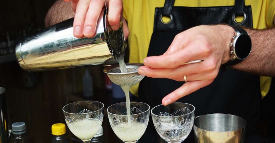 Dublin: Cocktail Masterclass - The science behind the cocktails