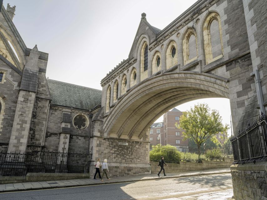 Dublin Explorer Pass: Save up to 50% on 3 to 7 Attractions - Food, animals, and family-friendly choices