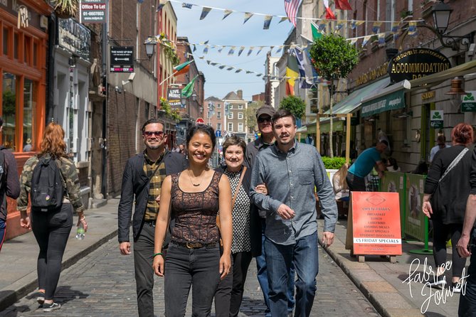 Dublin Family Adventure: Cherished Memories in Every Photo - Dublin Castle gives the photographs a historic backdrop