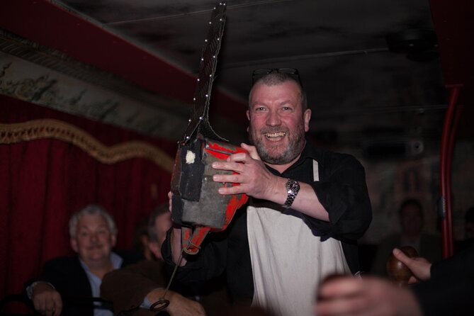 Dublin Ghost Bus Tour with Professional Actors - What the actor-led format really means