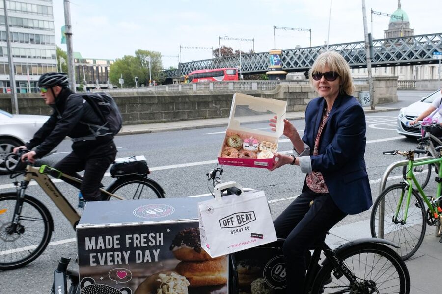 Dublin: Guided Delicious Donut Tour with Tastings - Grafton Street and the story of Molly Malone