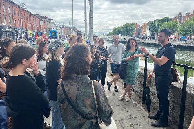Dublin Highlights and Hidden Gems Guided Walking Tour - O’Connell Bridge and the politics of the north side