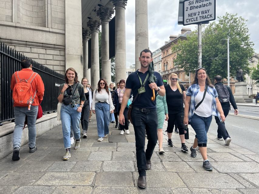 Dublin: Highlights and Hidden Gems Walking Tour - Temple Bar and Dublin’s older street pattern