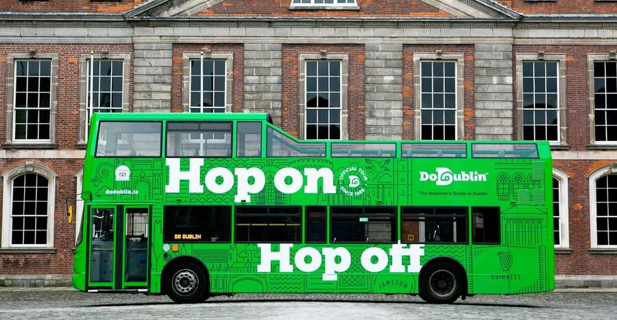 Dublin: Hop-on Hop-off Bus Tour - Temple Bar, Dublin Castle, and the medieval center