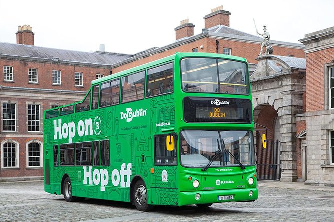 Dublin Hop-on Hop-off Bus Tour - Live Tour auf Deutsch - Why this German bus tour works well in Dublin