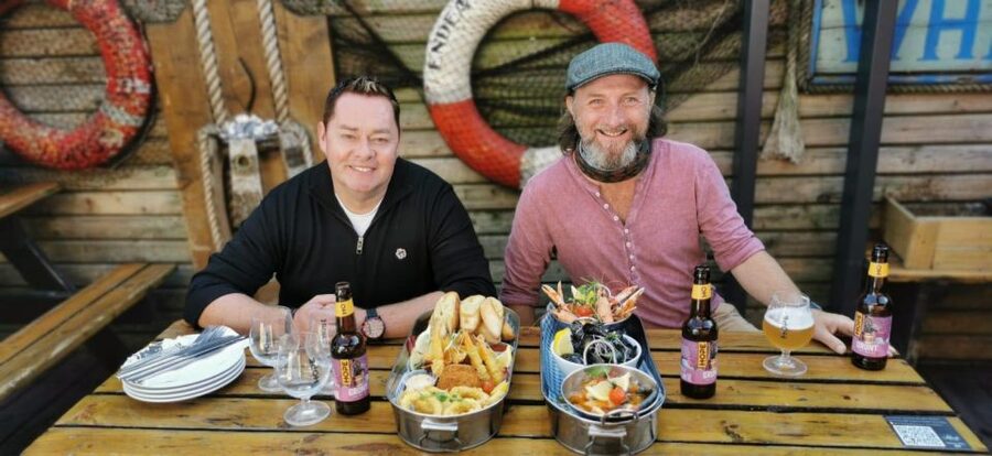 Dublin: Howth Coastal Craft Beer and Seafood Tour - Meeting at the Bloody Stream and settling into the village