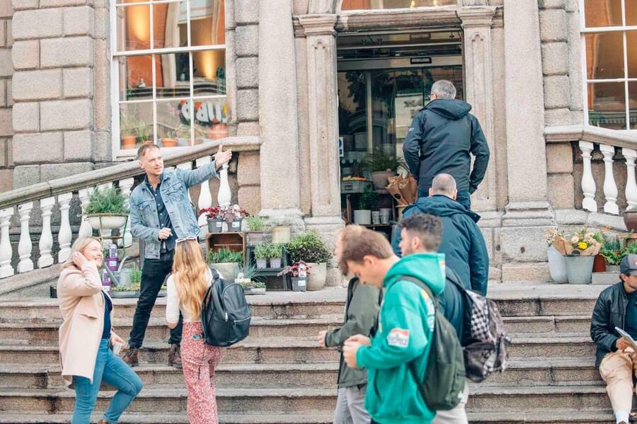 Dublin: Irish Food Trail Walking Tour with 3 Courses - Why this Dublin food walk works well