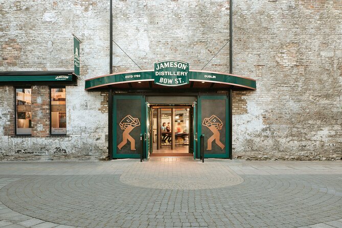 Dublin Jameson Distillery and Guinness Brewery Guided Tour - Who should book this Dublin pairing?