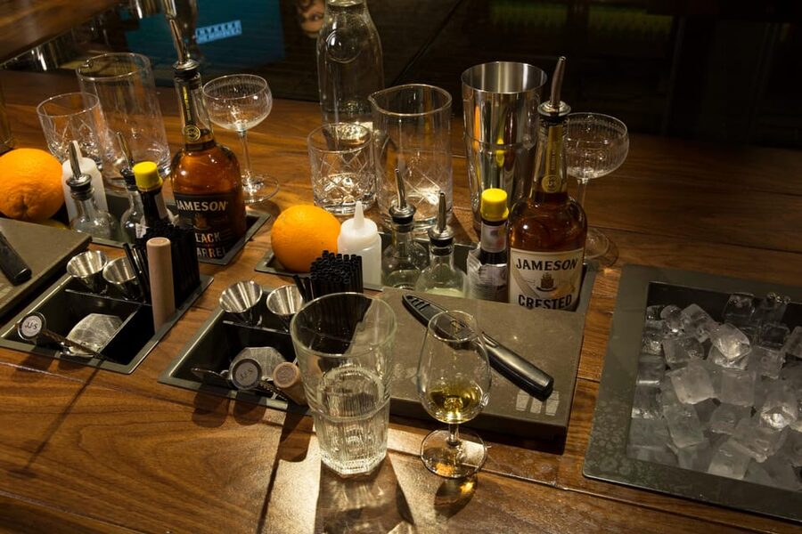 Dublin: Jameson Distillery & Guinness Brewery Guided Tour - Seven floors inside Guinness Storehouse