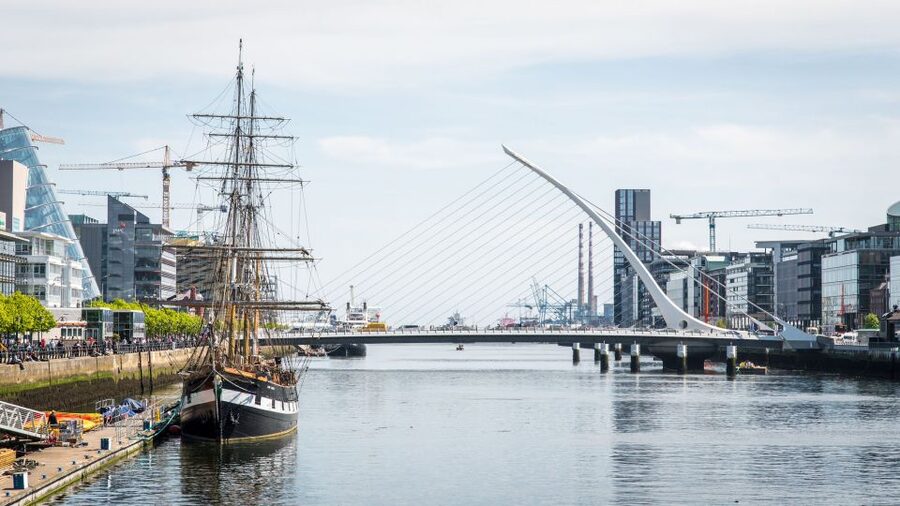 Dublin: Jeanie Johnston Tall Ship Irish Famine History Tour - Walking the upper deck and reading the ship’s story