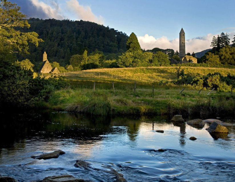 Dublin: Kilkenny, Wicklow & Glendalough Tour & Sheepdog Show - The sheepdog farm is the emotional high point