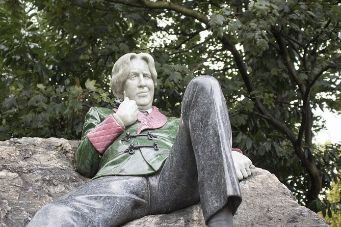 Dublin Off-The-Beaten-Path Private Literary Walking Tour - Yeats in St Stephen’s Green