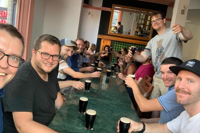 Dublin Out-Off-Tourist-Path Pub Tour and Tastings with a Local - The guides and the social side