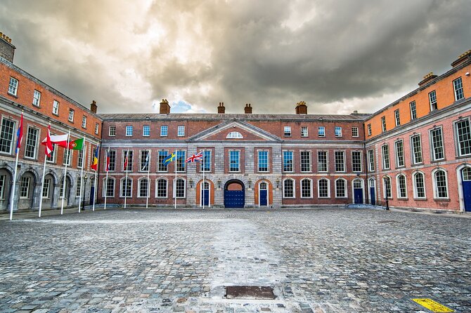 Dublin Private Medieval Walking Tour - Christ Church Cathedral and Strongbow’s tomb