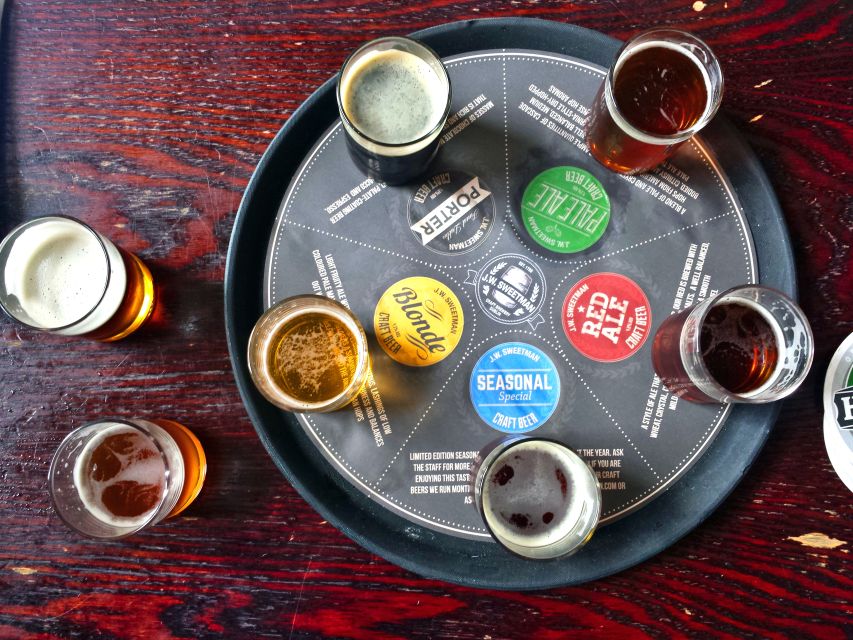 Dublin: Private Pub Tour - Stop three: literary Dublin over the final pint