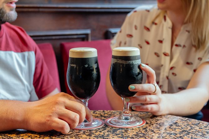 Dublin Private Walking Food Tour With Locals with 10 Tastings - Dublin Castle gives the walk historical bearings
