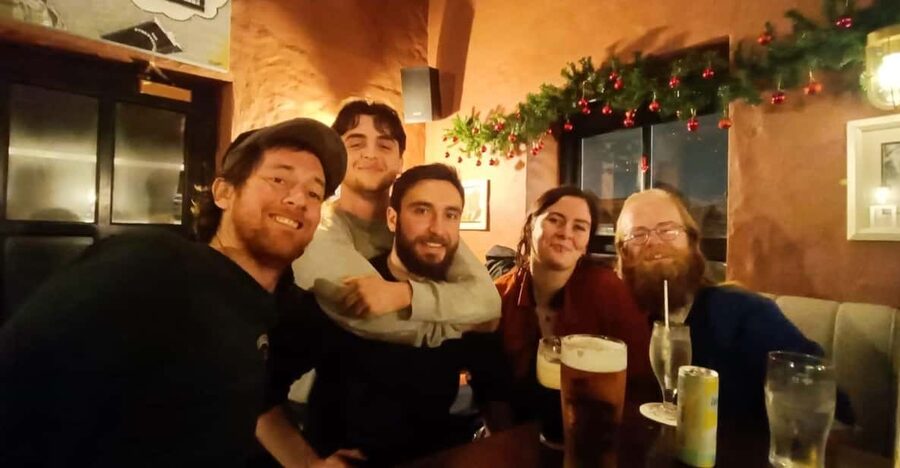 Dublin: Pub Tour. Pour The Perfect Guinness, Whiskey & Music - Meeting at 3 Crown Alley in Temple Bar
