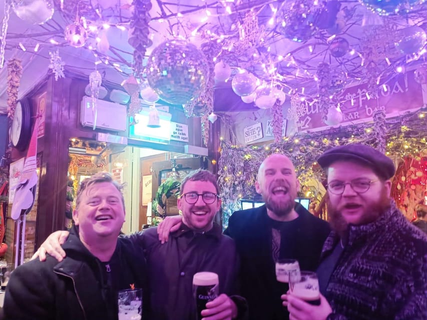 Dublin: Pub Tour. Pour The Perfect Guinness, Whiskey & Music - Three Irish Whiskeys and a Hands-On Irish Coffee