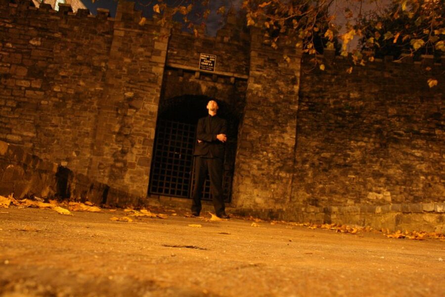 Dublin's Haunted History Walking Tour - Starting beside City Hall at Bernardo Square