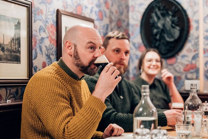Dublin Storytelling Pub Tour - 3 stops, drinks & local snacks - What happens if plans change