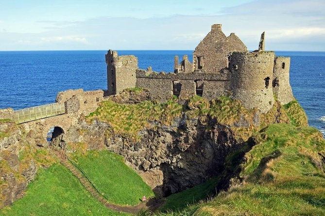 Dublin to Belfast Black Cab, Dunluce Castle and Giant's Causeway - Dunluce Castle Above the North Atlantic