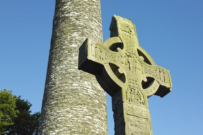 Dublin to Newgrange, Monasterboice Small Group Guided Tours - Meeting at the Molly Malone statue