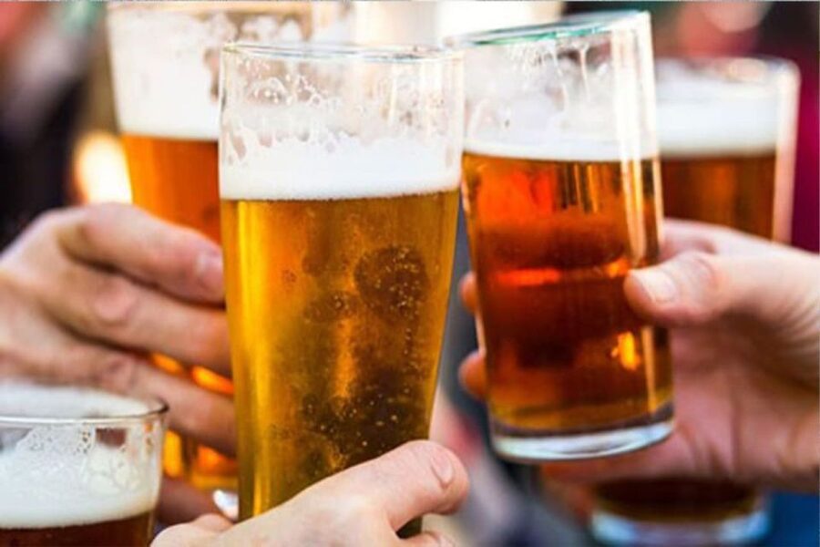 Dublin: Traditional Pubs Walking Tour with Local Guide - The Drinks: Stout, Whiskey, Cider, and Local Ale